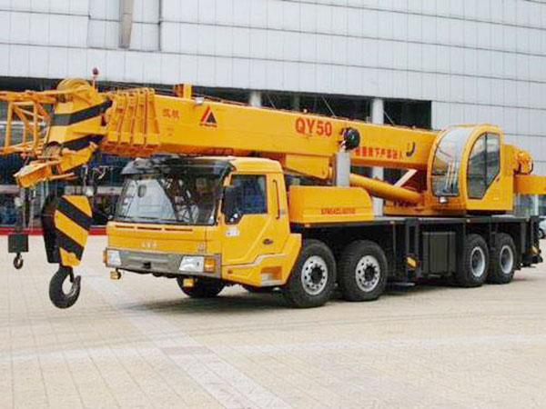 吊車(chē)起重過(guò)程注意事項